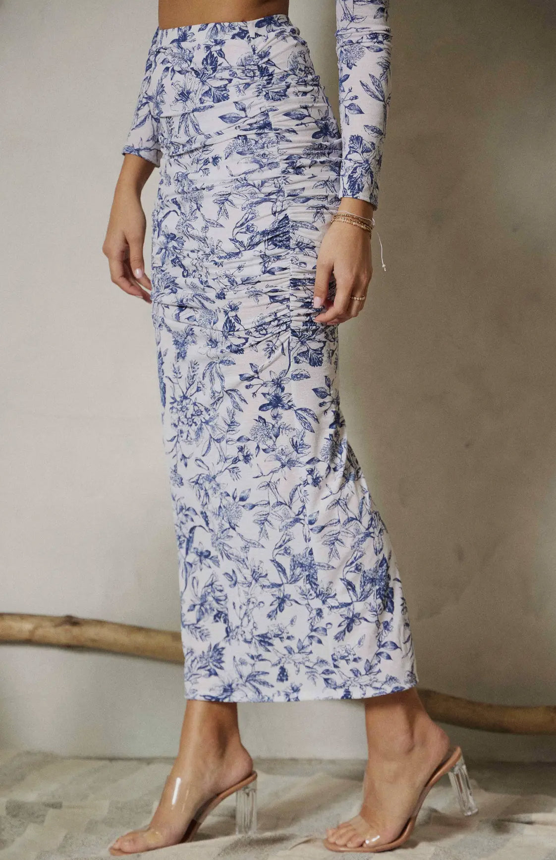 Greta Slim Fit Crop Top & Maxi Skirt